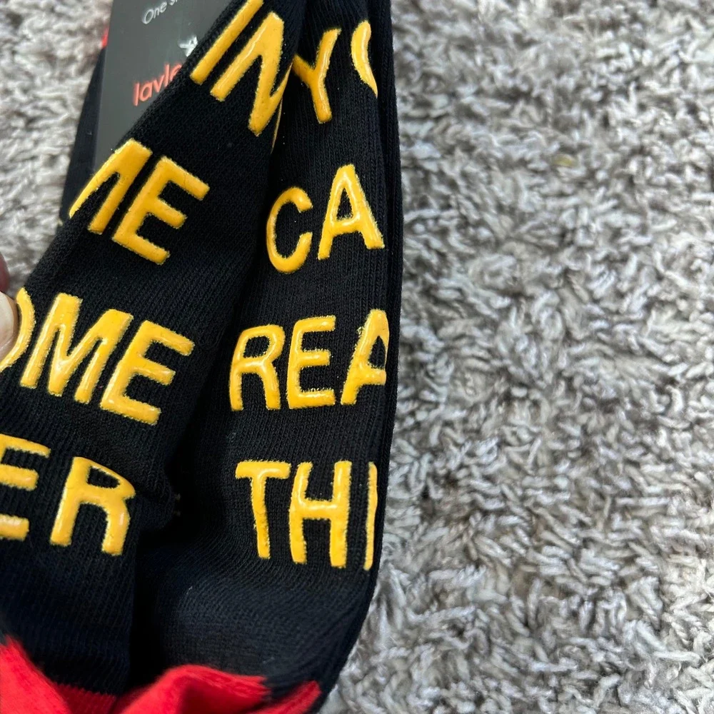 Lavley Expressions Socks Beer‎ Bottle if you can read this bring me some beer